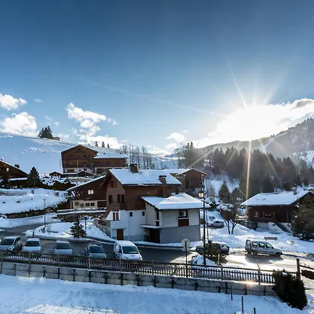 Apartment Au Coeur Du Village, Proche Remontees, Animaux Acceptes - Fr-1-304-99 La Clusaz